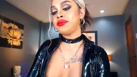 UrMajestyTyra online show from December 26, 2024, 7:56 am