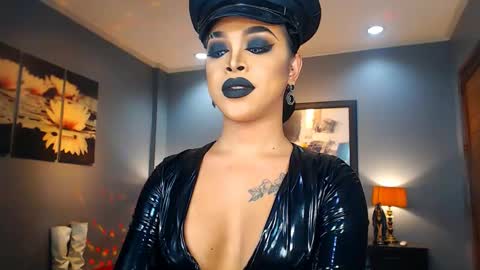 UrMajestyTyra online show from January 23, 2025, 2:12 am