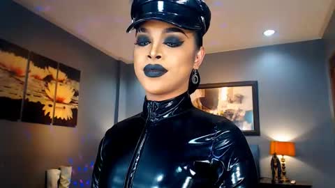 UrMajestyTyra online show from January 23, 2025, 5:35 am