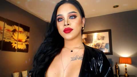 UrMajestyTyra online show from November 14, 2025, 1:15 am