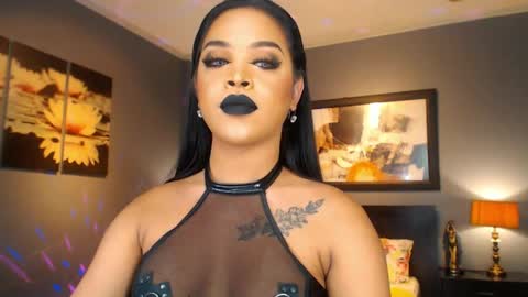 UrMajestyTyra online show from April 23, 2026, 1:07 am