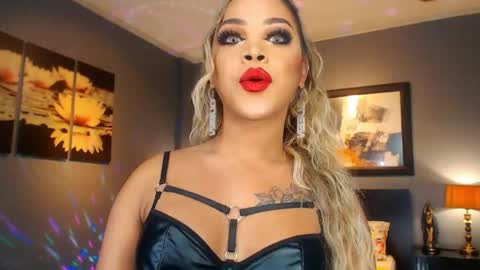 UrMajestyTyra online show from May 7, 2026, 11:54 pm