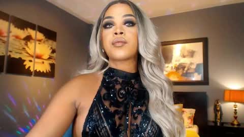 UrMajestyTyra online show from May 27, 2026, 1:57 am