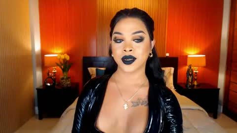 UrMajestyTyra online show from June 21, 2026, 12:35 am