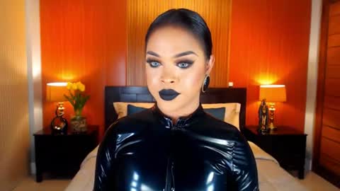 UrMajestyTyra online show from June 24, 2026, 1:26 am