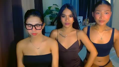 ur fave sanya online show from April 20, 2026, 6:20 pm