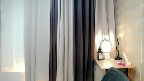 Snapshot of urnaughty_ceciliaxxx chatting on October 21, 2025, 8:31 pm cecilia online show from October 21, 2025, 8:31 pm