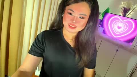 Snapshot of urnaughty_ceciliaxxx chatting on May 16, 2026, 12:04 pm cecilia online show from May 16, 2026, 12:04 pm