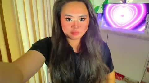 Snapshot of urnaughty_ceciliaxxx chatting on May 19, 2026, 7:42 pm cecilia online show from May 19, 2026, 7:42 pm