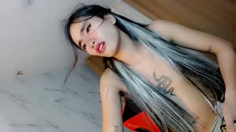 urnaughty_jeah online show from June 3, 2026, 2:44 pm
