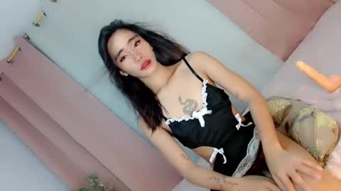 urnaughty_jeah online show from June 10, 2026, 8:35 am
