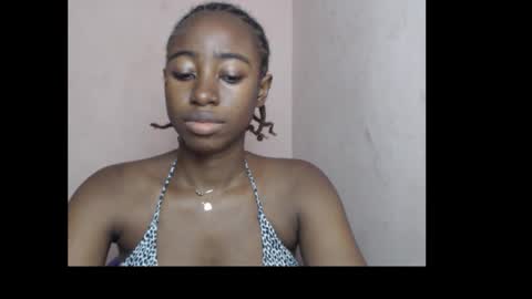 urnaughtydoll online show from September 16, 2025, 11:33 am