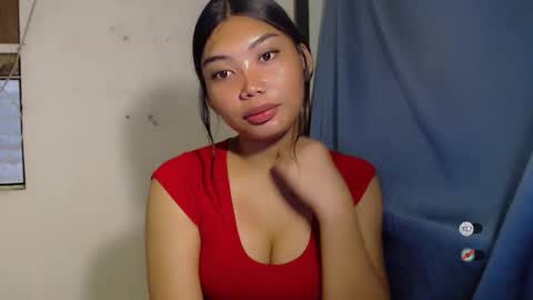urpinay_sandra69 online show from June 10, 2026, 1:28 am