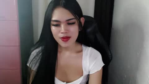 Jenny online show from January 22, 2025, 8:06 pm