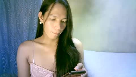 queen julia not into CHEAPGUY online show from January 9, 2025, 12:52 pm