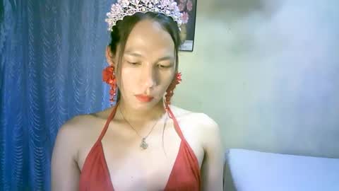 queen julia not into CHEAPGUY online show from February 20, 2025, 12:25 pm