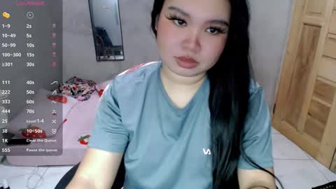 Snapshot of urpinayslutxxx chatting on December 15, 2025, 9:57 am Jane online show from December 15, 2025, 9:57 am