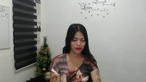 hi im kim online show from December 14, 2024, 11:07 am