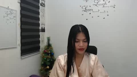 hi im kim online show from December 18, 2024, 9:47 am