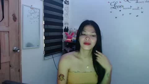 hi im kim online show from January 9, 2025, 2:01 am