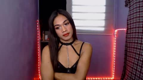 angel online show from December 10, 2024, 3:52 am