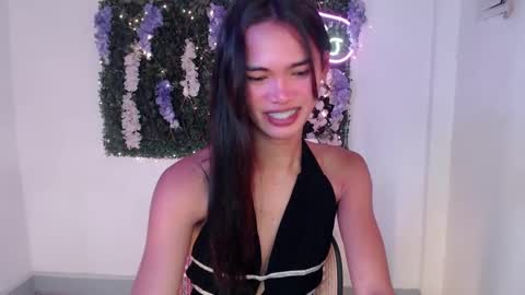 Snapshot of ursandra_xx chatting on January 30, 2025, 6:54 pm ursandra_xx online show from January 30, 2025, 6:54 pm