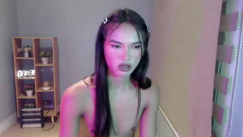 Snapshot of ursandra_xx chatting on February 1, 2025, 2:02 pm ursandra_xx online show from February 1, 2025, 2:02 pm