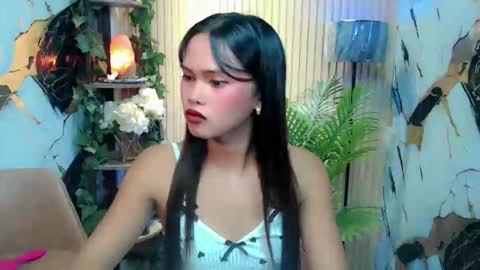 Snapshot of ursandra_xx chatting on October 14, 2025, 11:44 am ursandra_xx online show from October 14, 2025, 11:44 am