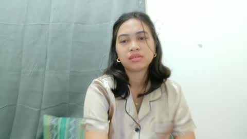 Snapshot of ursexy_pinay_skinny chatting on March 27, 2026, 8:48 am im jenny online show from March 27, 2026, 8:48 am