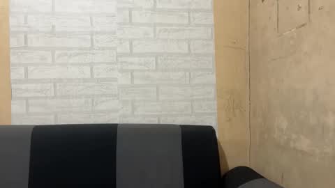 ursexypinayy online show from December 15, 2025, 2:10 pm