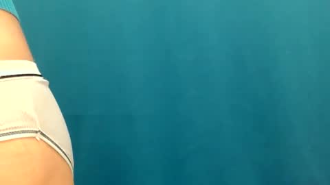 Snapshot of urskinny_girl chatting on October 3, 2025, 8:28 pm Jane online show from October 3, 2025, 8:28 pm