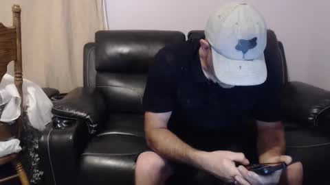 urslav75 online show from September 21, 2025, 3:08 am