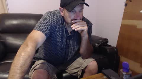 urslav75 online show from September 27, 2025, 7:41 pm