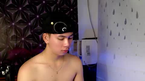 ursweet_jade online show from October 28, 2025, 10:41 am