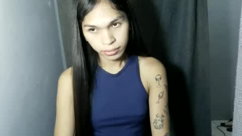 ursweet_zeviixx online show from July 6, 2026, 1:30 pm