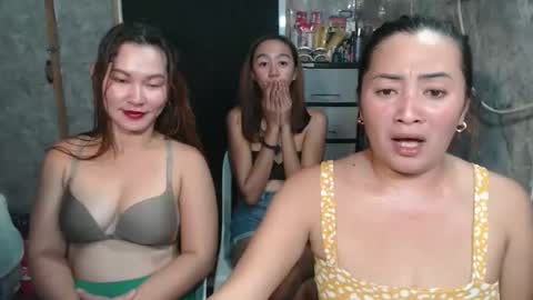 ursweetpinky online show from February 24, 2026, 12:19 am