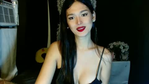 angel online show from December 1, 2024, 10:43 pm