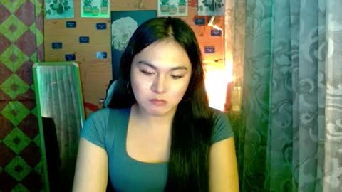 YOURGIRLCAMILLA online show from December 18, 2025, 3:18 pm