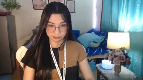 Ashley Kate Mateo Gray online show from January 7, 2025, 10:54 am