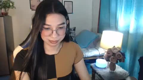 Ashley Kate Mateo Gray online show from March 8, 2025, 2:30 pm