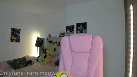    online show from November 14, 2025, 10:29 pm