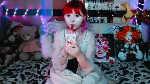 Usagi Blush online show from January 24, 2025, 4:39 pm