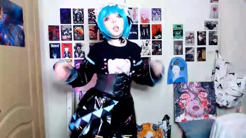 Usagi Blush online show from September 27, 2025, 12:48 am