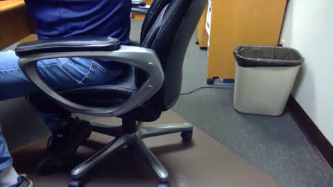 Snapshot of useemie chatting on February 11, 2026, 11:10 pm useemie online show from February 11, 2026, 11:10 pm