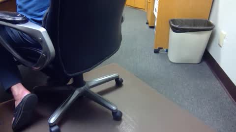 Snapshot of useemie chatting on March 23, 2026, 11:31 pm useemie online show from March 23, 2026, 11:31 pm