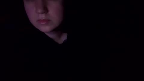 usefulhole online show from November 13, 2025, 11:03 pm