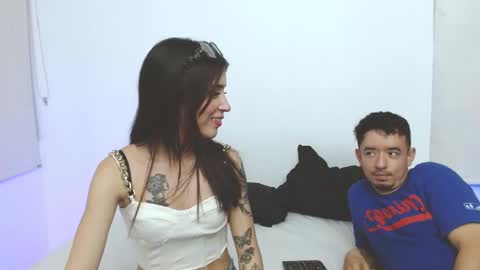 useronlypurple777 online show from November 21, 2025, 11:47 pm