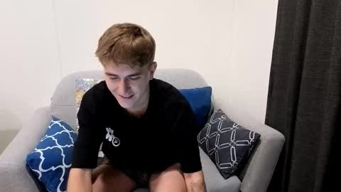 me online show from October 8, 2025, 10:46 am