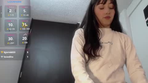 Snapshot of v1cky_ chatting on September 29, 2025, 10:47 pm v1cky_ online show from September 29, 2025, 10:47 pm