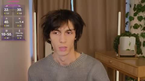 Valora online show from September 19, 2025, 12:17 pm